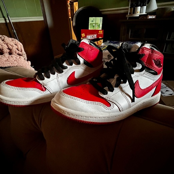 Size 2.5 youth red air Jordan’s. Not perfect but lots of life left.Used cond. - Picture 7 of 7